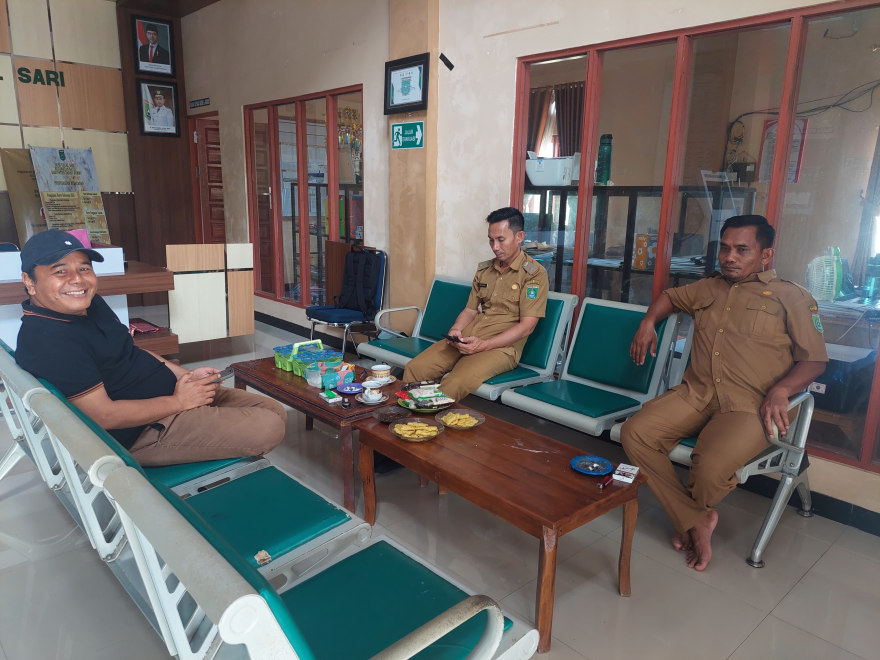 Kunjungan Anggota DPRD Tanah Bumbu dalam rangka menyerap aspirasi Masyarakat Desa Tegal Sari